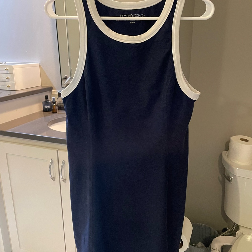 Beyond Yoga Midnight Blue Top with White Accents